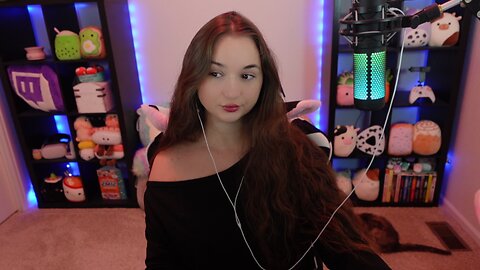 Happy Hump Day;) !DISCORD