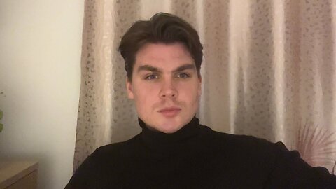 What nobody tells you about being attractive