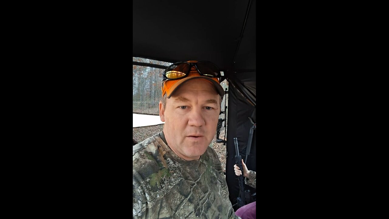 A full hunting blind