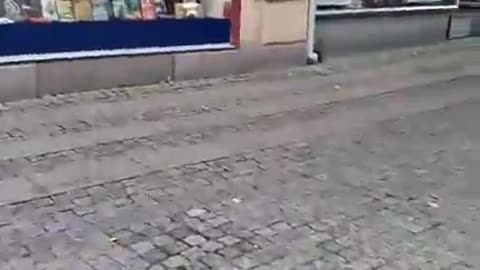 Efter min Predikan. Är på promenad.