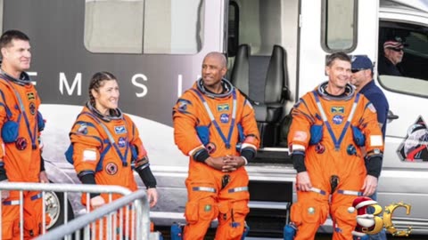 Astronauts complete practice countdown for upcoming trip around the moon