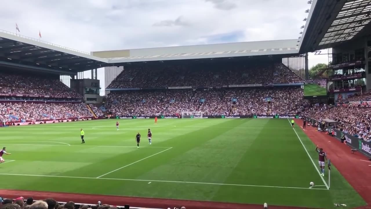 Aston Villa vs West Ham United (goal cancelled)