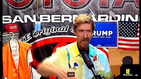 ICE SHOOTS WOMANDED! Woman appears to ram the officer with her SUV before shots fired!