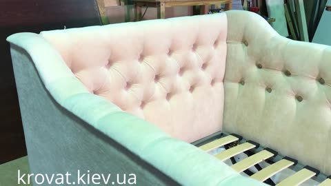 Детская кровать от 3 лет с бортиками на заказ