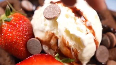 How to Make Irresistible Eggless Chocolate Waffles 🍫🧇