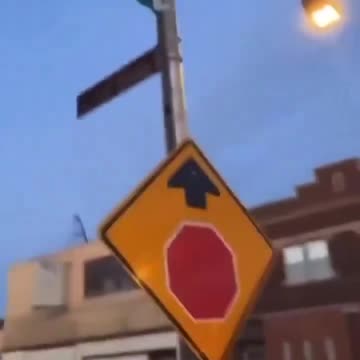 Teenager records himself holding gun out in open in Chicago