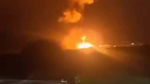 US Airstrikes Rock Venezuelan Capital Overnight