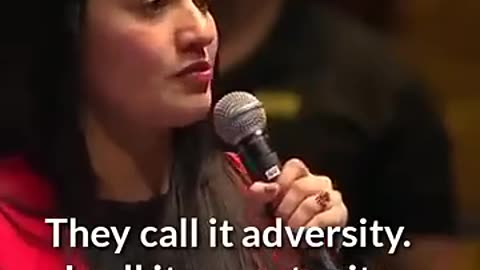 "Rise and Inspire: Muniba Mazari’s Most Powerful Motivational Words