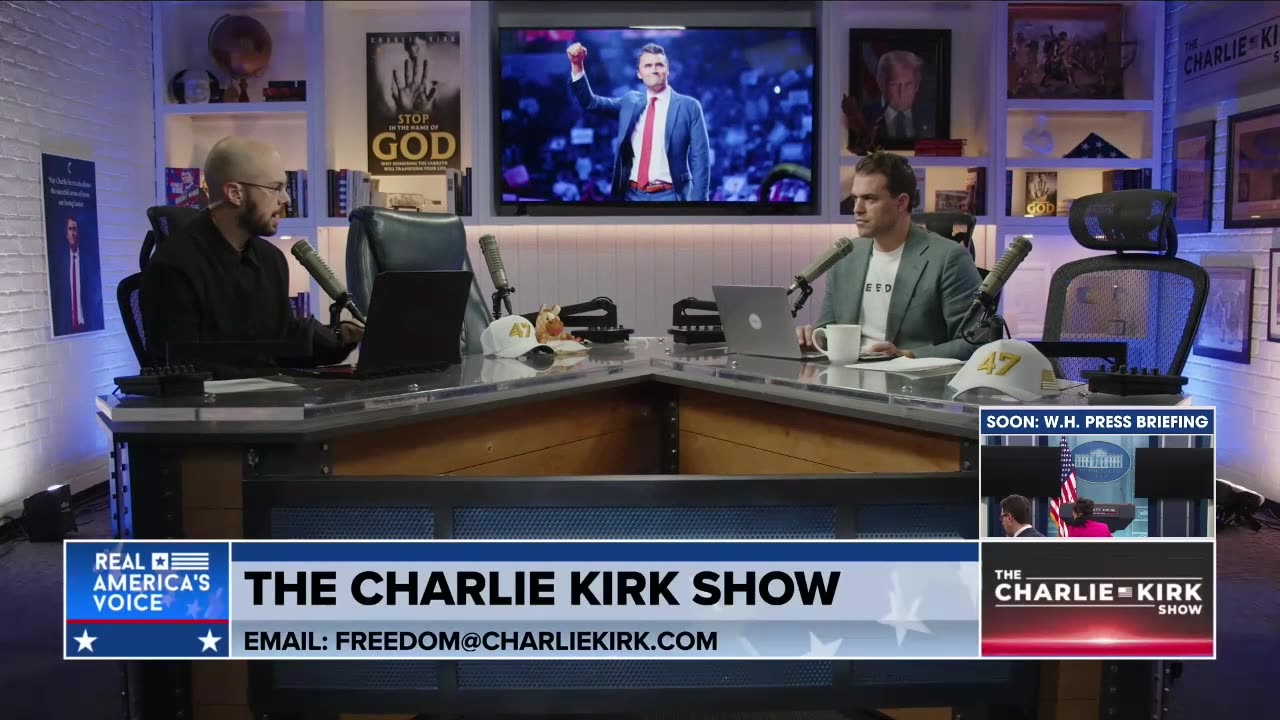 The Left's Greatest Weapon: Tim Walz Campaign Strategist Exposed in Signalgate, Among Others