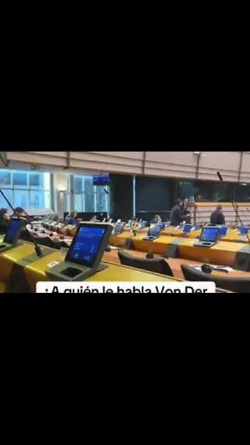 Literally no one shows up in the European Parliament to listen to Ursula Von Der Leyen.