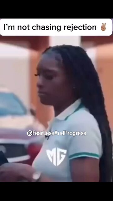 This is how you carry it young men