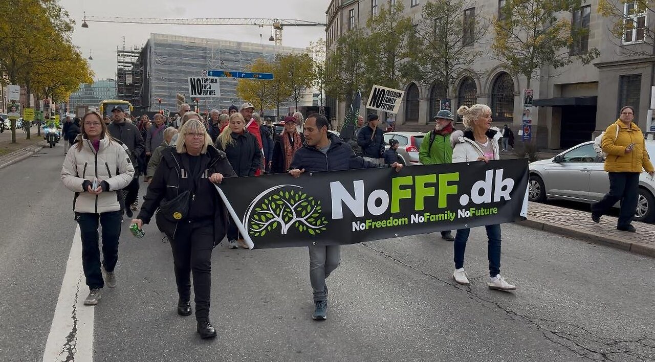 KLIP OM 3D PRINTET SYNTETISK KØD - FRA MIN TALE DEN 31.10.2025