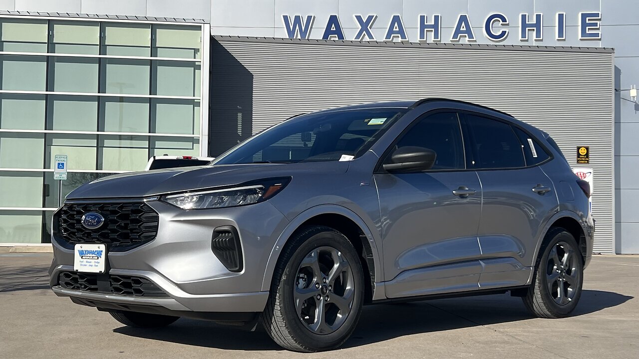 @AudreysFordFocus 2024 Ford Escape Hybrid ST-Line - Iconic Silver/Ebony, MSRP $32,230