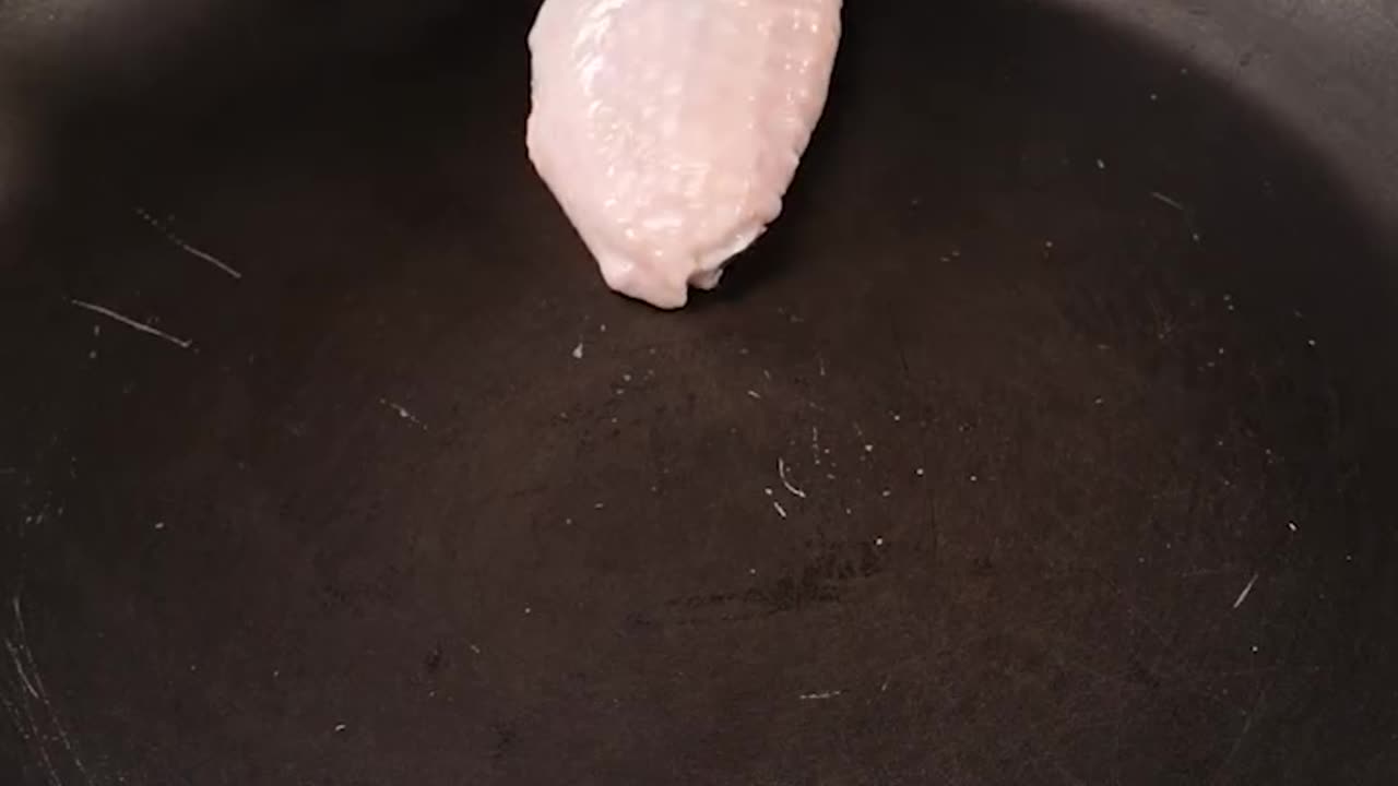 I taught all my friends how to make better KFC chicken wings!