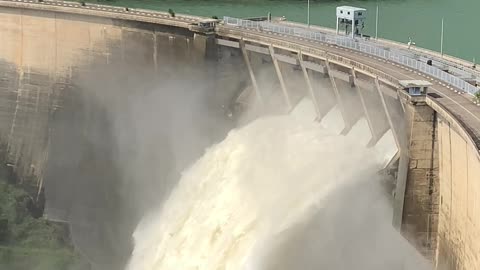 Victoria Dam Sri Lanka 🍃