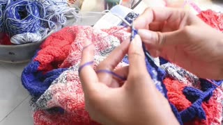 January's knitting pattern freebie! Entrelac & lots of ribbing 🧶