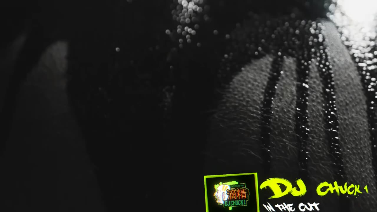 DJ Chuck 1 - October Electonica