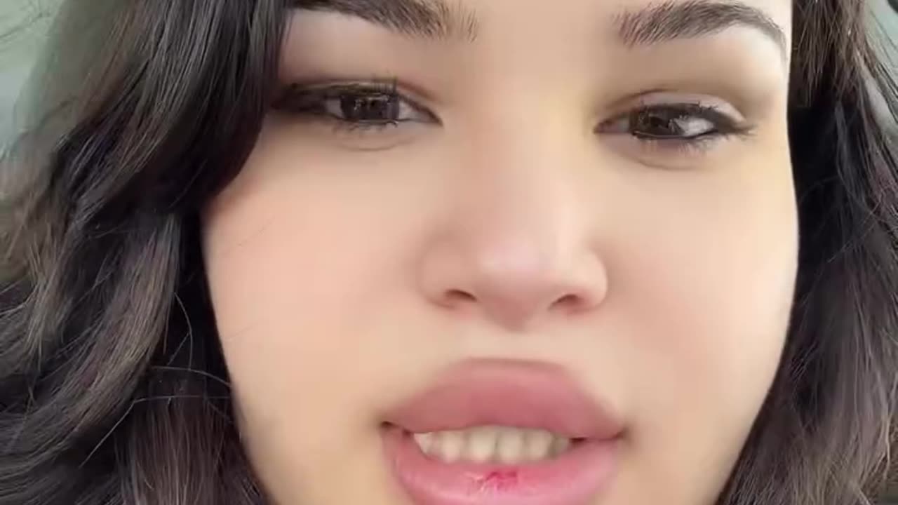 my lips are permanently pink