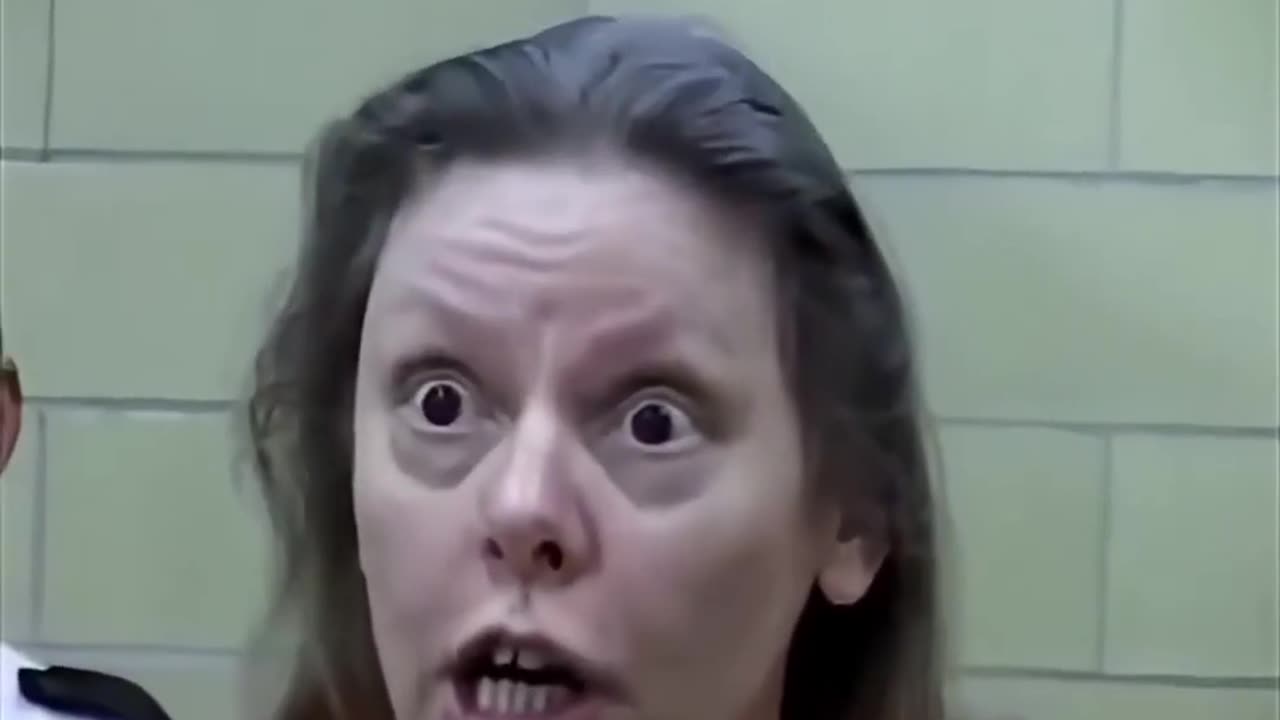 😱🔪 Chilling Interview with Killer Aileen Wuornos! Secrets Revealed | TheHauntingHour