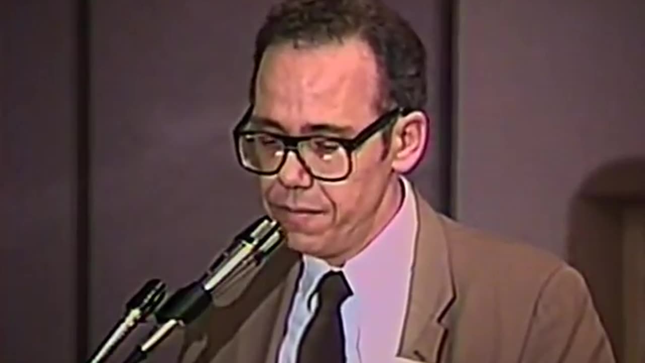 Fred Leuchter at the 10th IHR Conference (1990)
