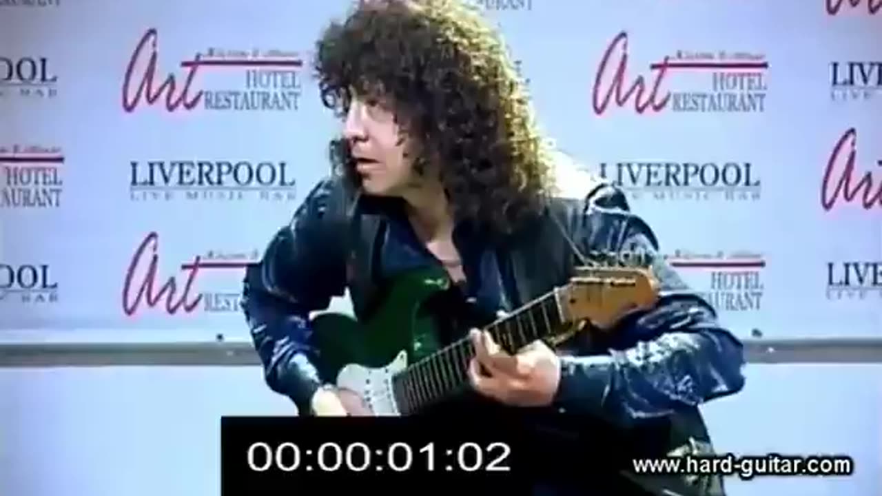 Fastest Guitar Cord Record