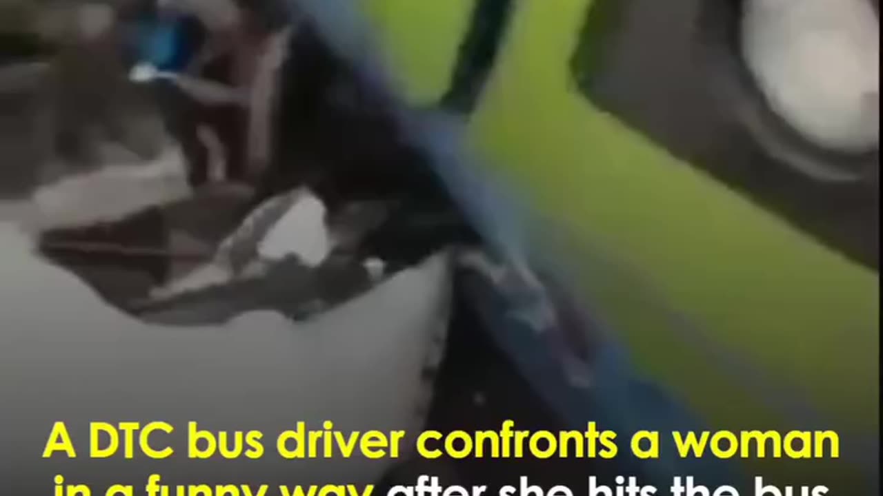 Unskilled women hit a bus. The bus driver control the situation in funny way.