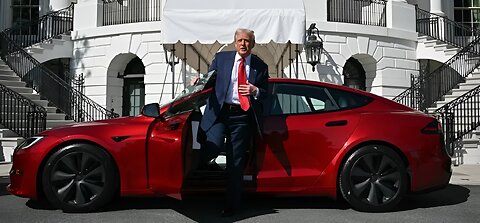 President Trump buy a New Tesla from the Billionaire Elon Musk in a Tremendous way.