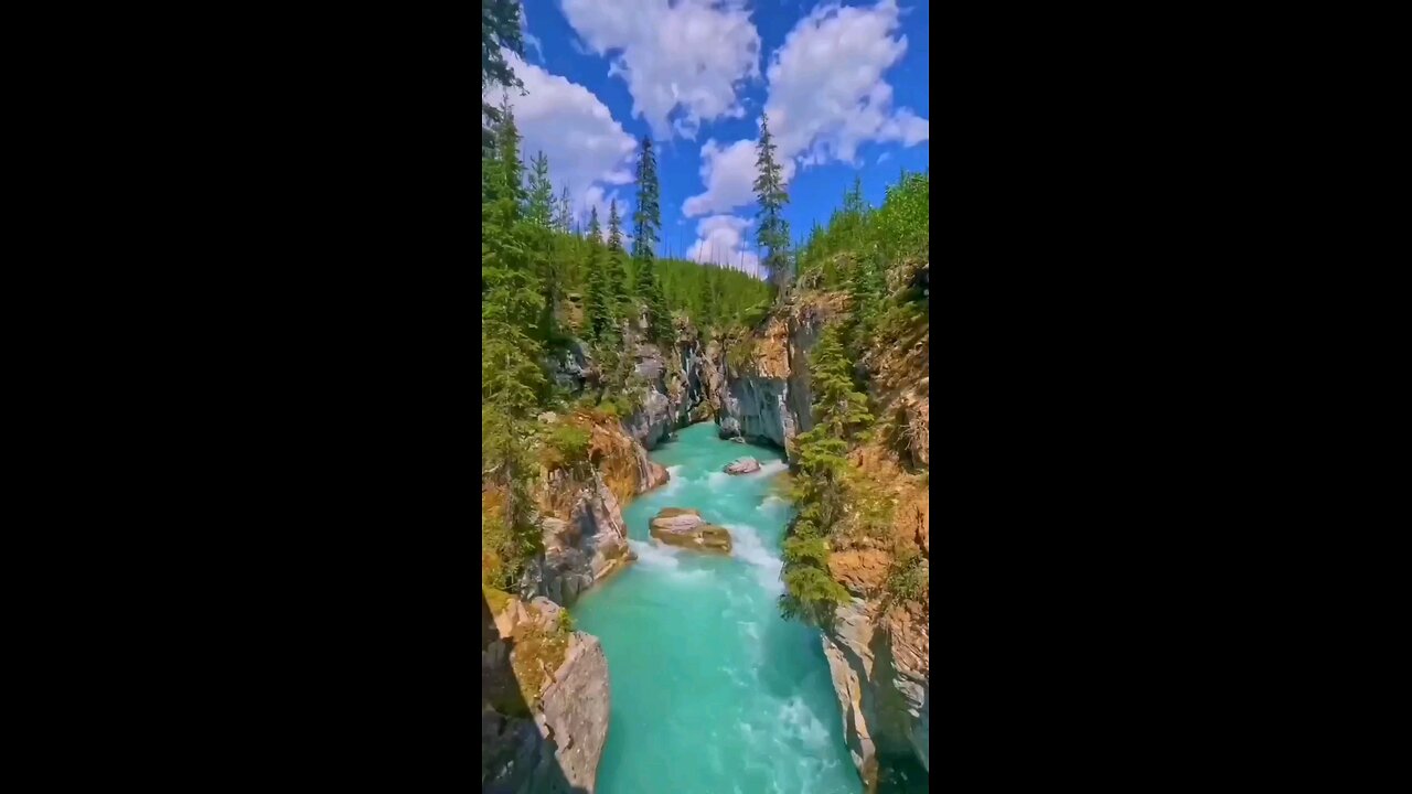 Canyon, Canada 🇨🇦