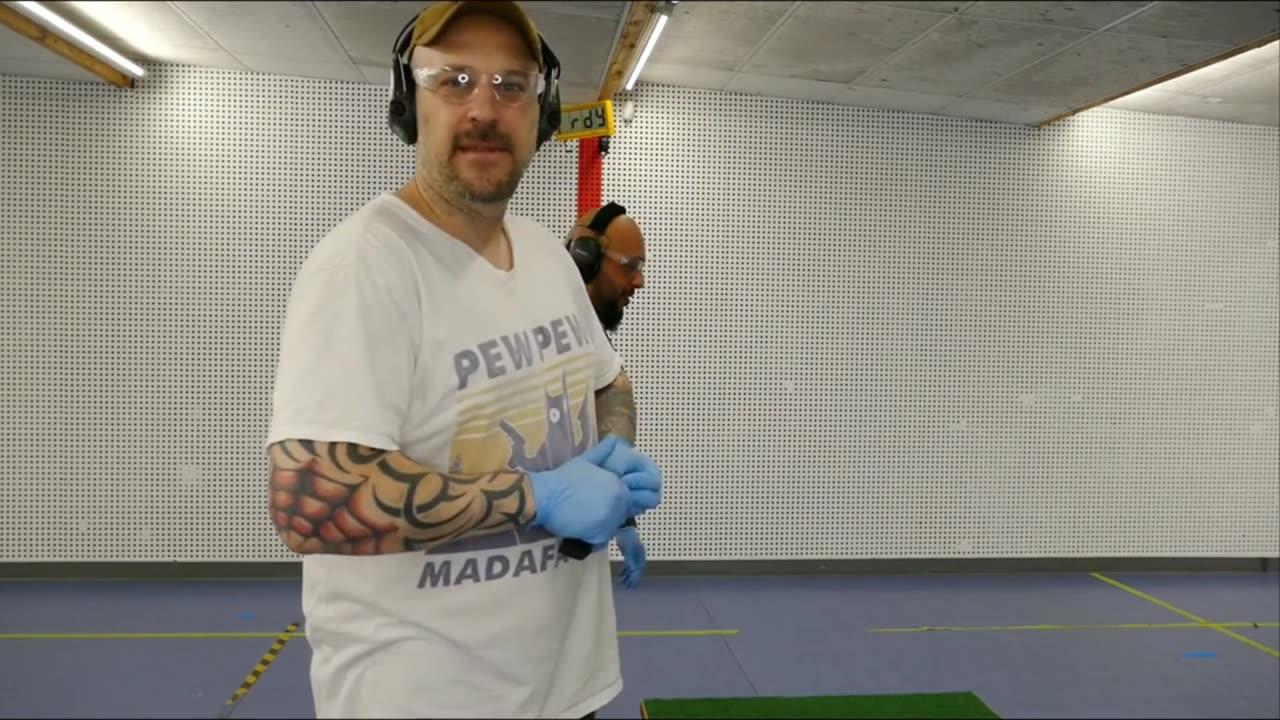 CZ TS2 Deep Bronze Review...Rennmaschine? Teuer ist das schon inkl. Competition Erdal vs. Jan :-)