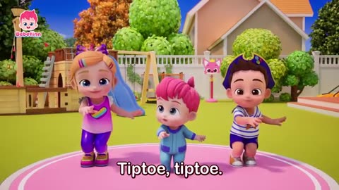Walking, walking! Hop, hop, hop! Walk and dance along Bebefinn Family