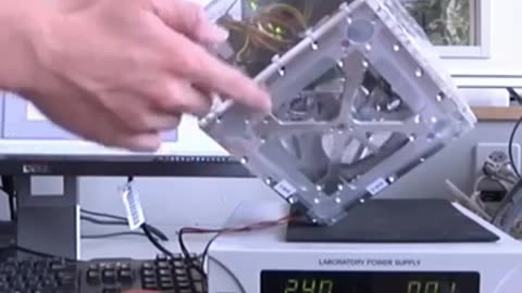 This Cube Defies Gravity! Scientists Shock the World!