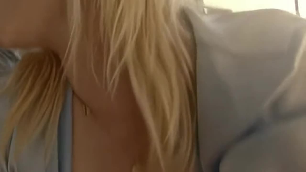 Billie Eilish live stream