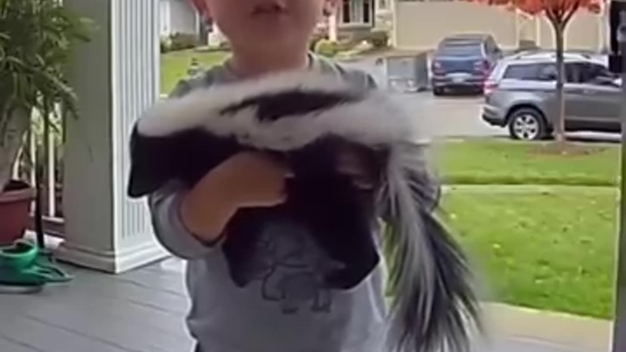 Sweetie stay right there!