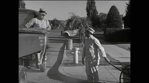 Luncheon at Twelve (1933) Short film | Comedy