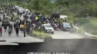 🔥🔥🔥 Indonesia - Road Collapses in Bener Meriah After Heavy Floods
