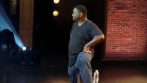 🎤 Aries Spears