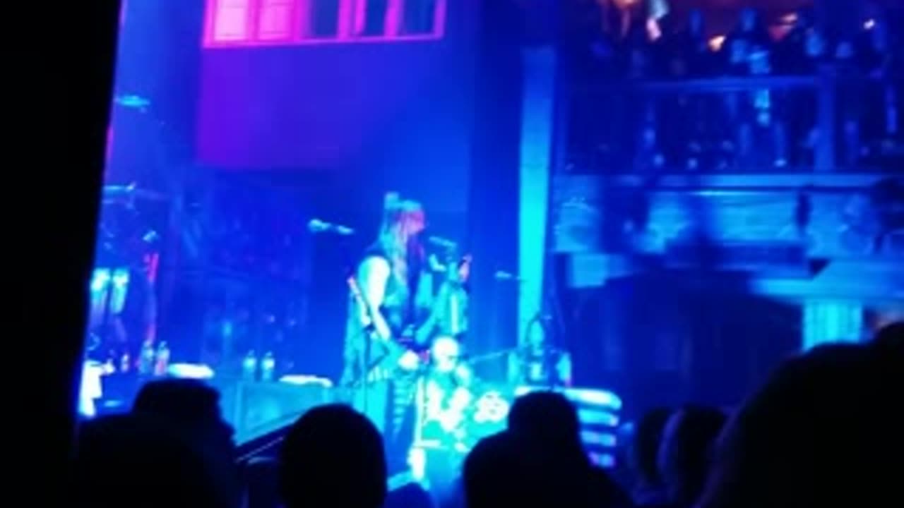 Ez Dream - Heavy is the Heart