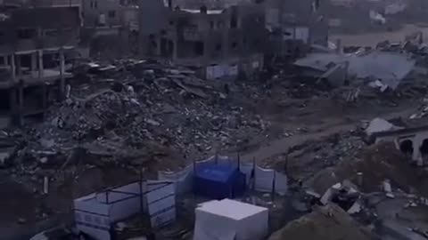 Palestinians in Jabalia refugee camp are forced to take shelter in makeshift tents