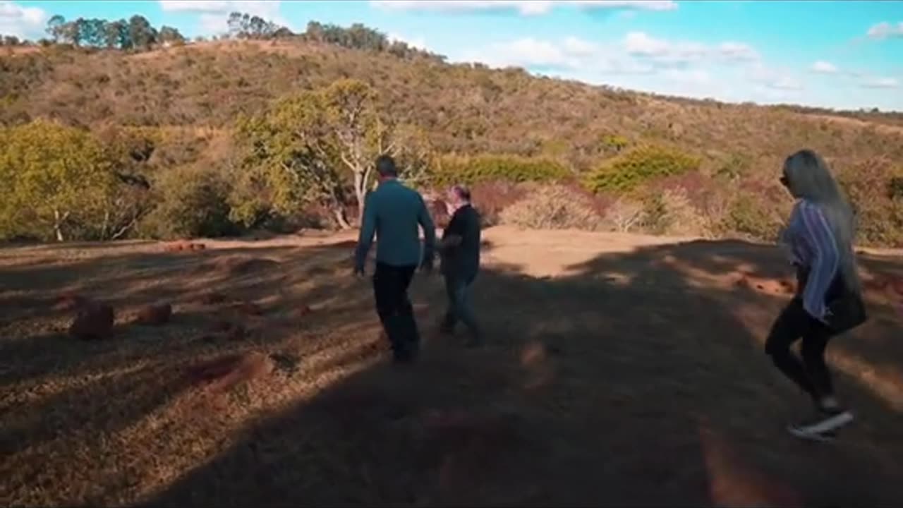 👁️🤯 26 Years Later, Return to the Varginha Crash Site! Unbelievable Revelations | TheTruthAbove