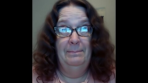 Tamoomooo slothpig get her hair done