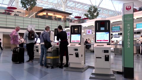 Japan Airlines hit by cyberattack, causing some delays
