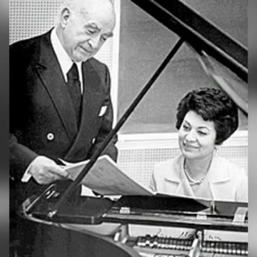 #mariateresarodriguez Fue una destacada pianista y directora de música Mexicana."