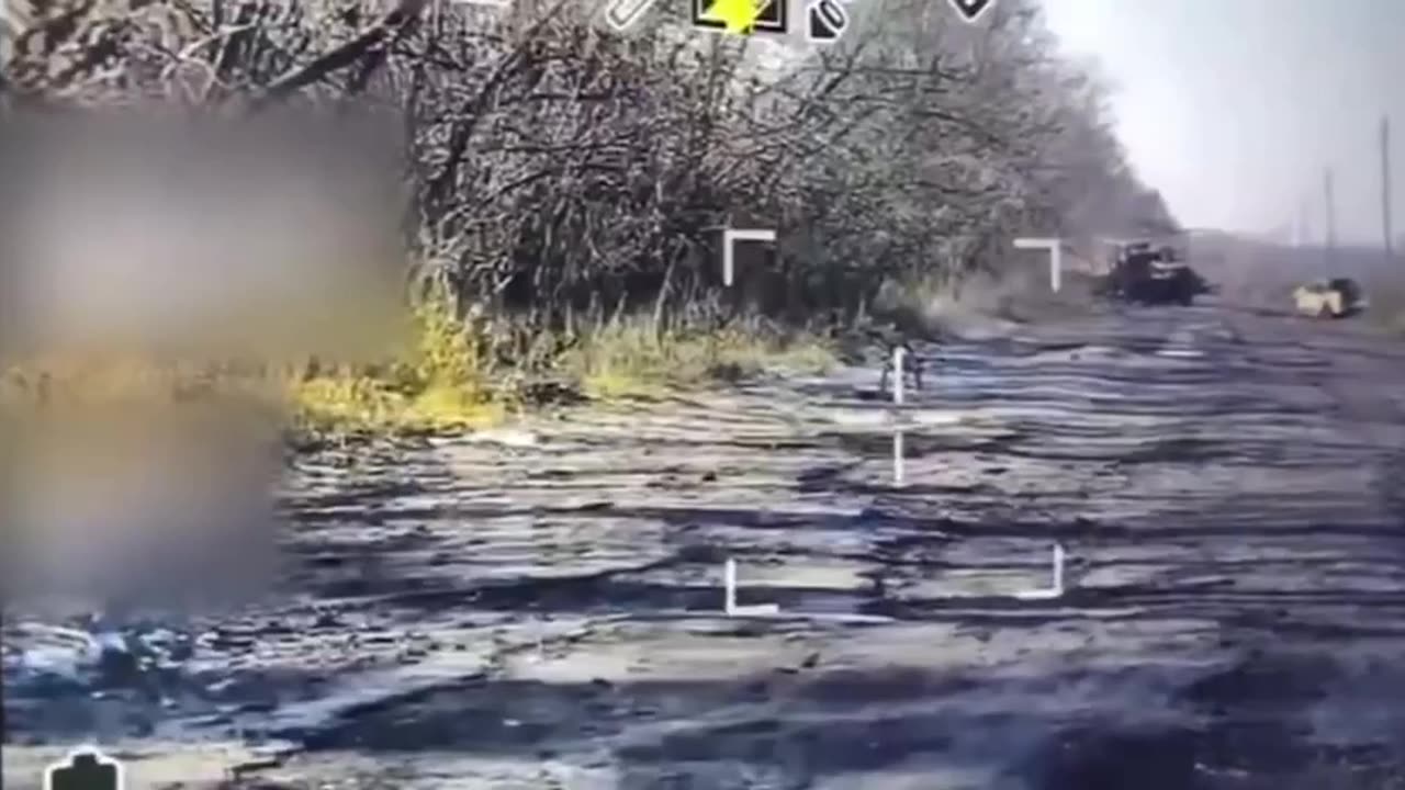 Machine Gun-Mounted RC Drone Fires On Russian Ambush Drone