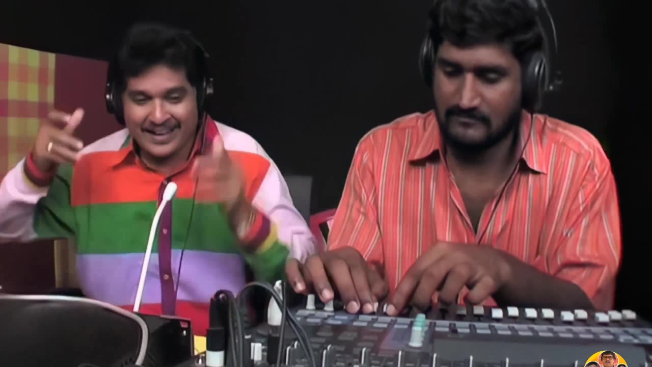 || Episode 249 [ 4K ]. బ్రేకింగ్ న్యూస్ Vs రేడియో బజ్జి - 2 || #appaji #anji #saravam #amrutham