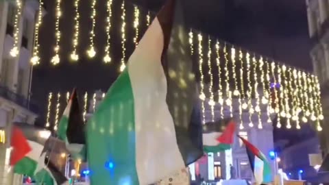 Muslim invaders take over Christmas ceremony