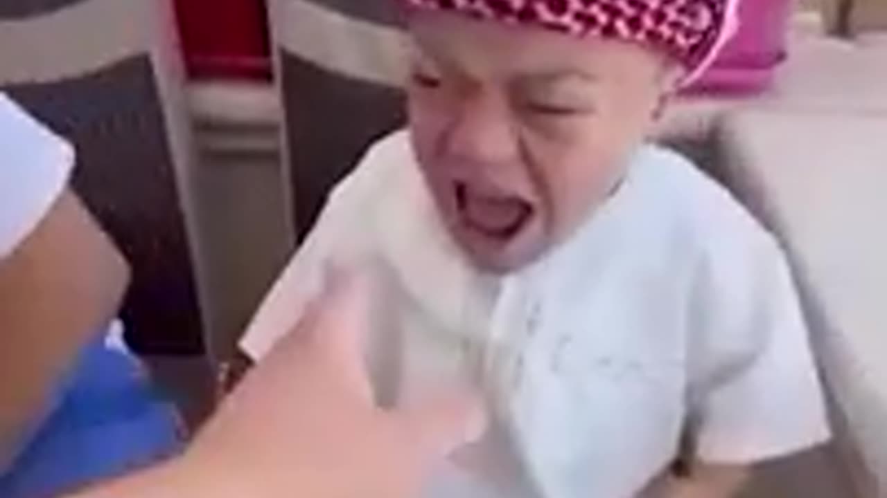 Funny Guy Video-27