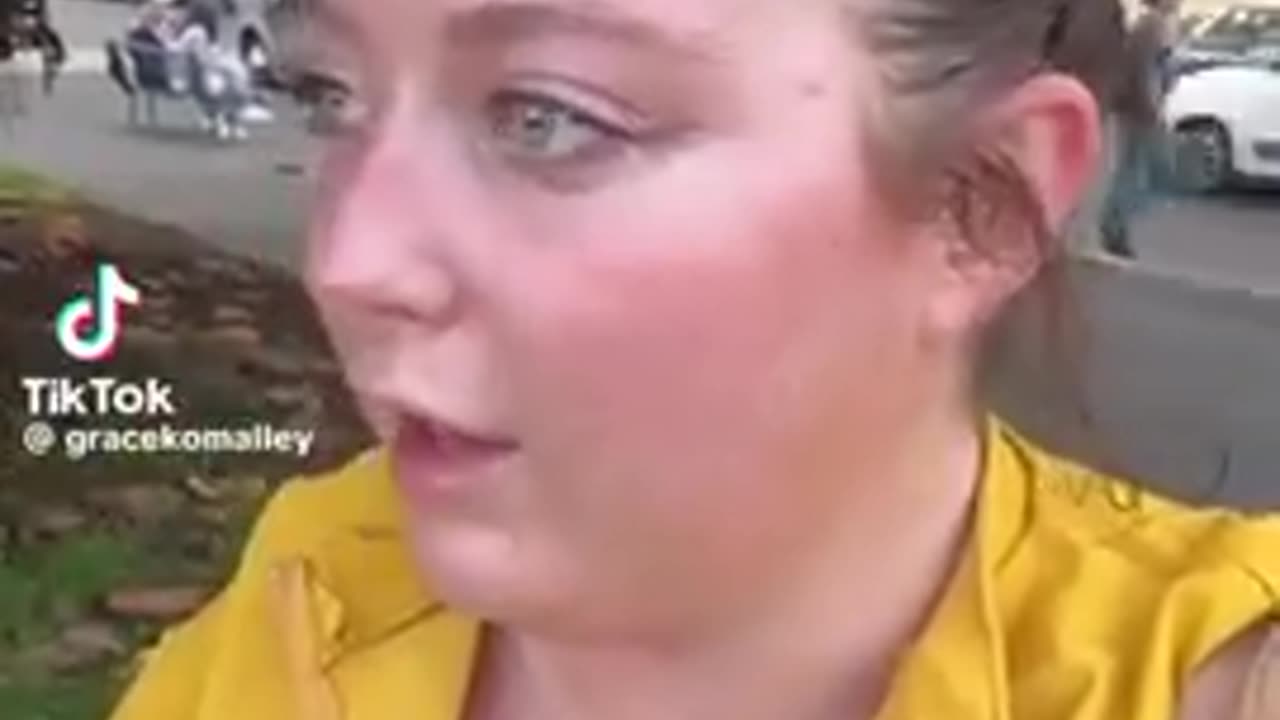 Morbidly obese American tourist shares her experience in Italy