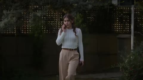 Uras juega con fuego para recuperar a Seren y vuelve a traicionarla besando a Maral