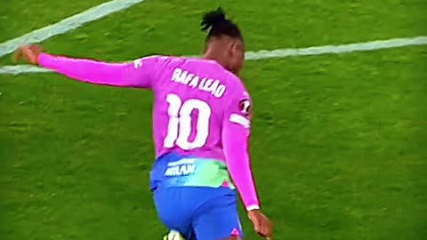 Leão’s Rocket Goal ⚡ vs Slavia Prague | Europa League Power Shot