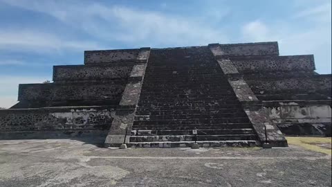 PYRAMIDS OF THE MOON 🌙 UNITED STATES MEXICANOS